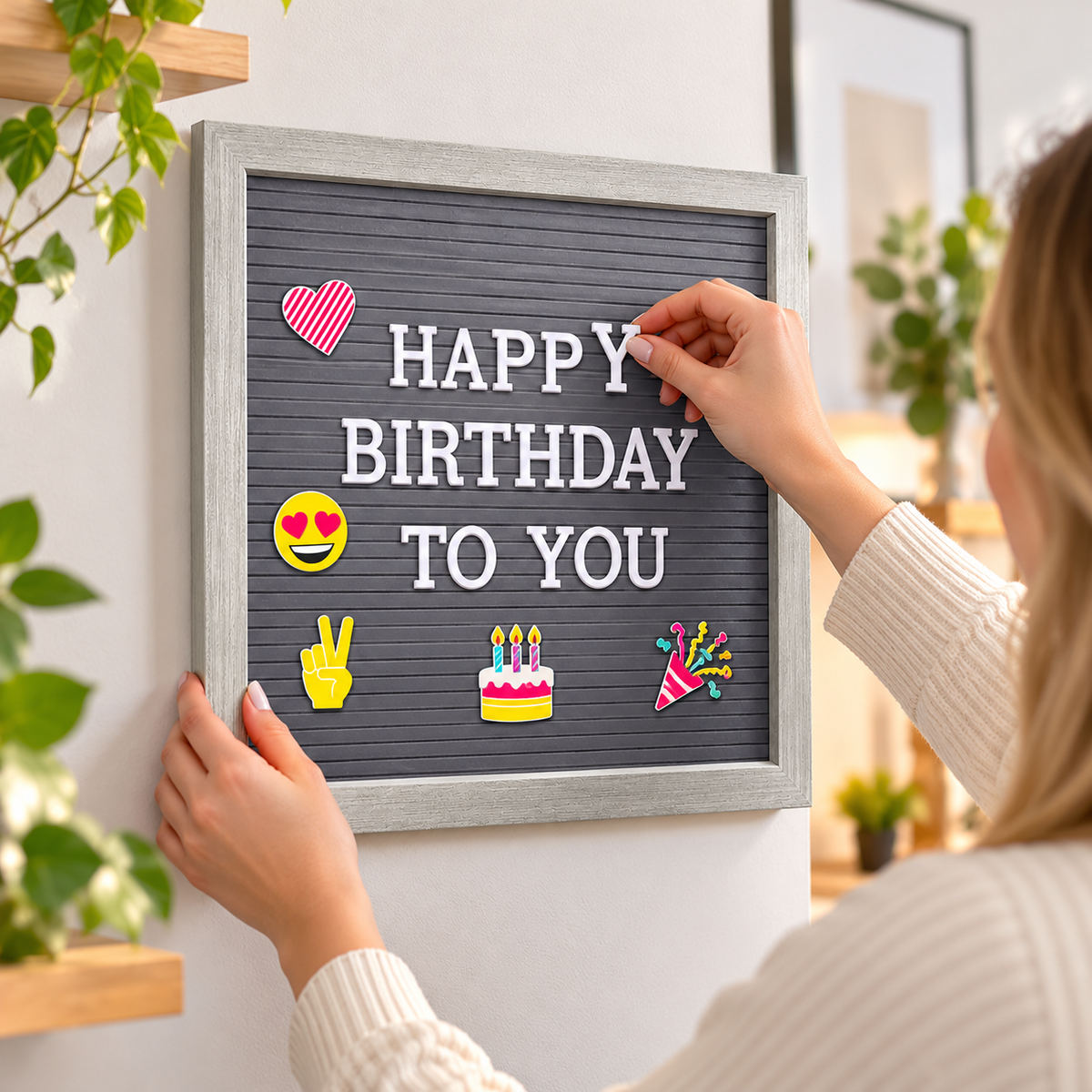 Grey Felt Letter Message Board with 188 Letters & 11 Emojis (40 x 40cm)